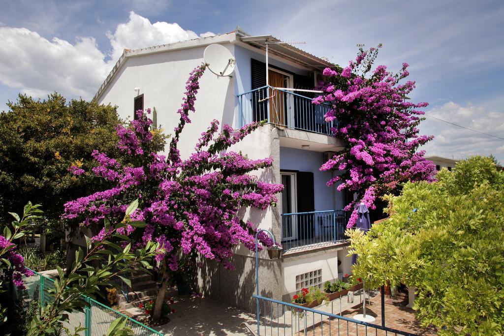 Apartments Irena Trogir Exteriér fotografie