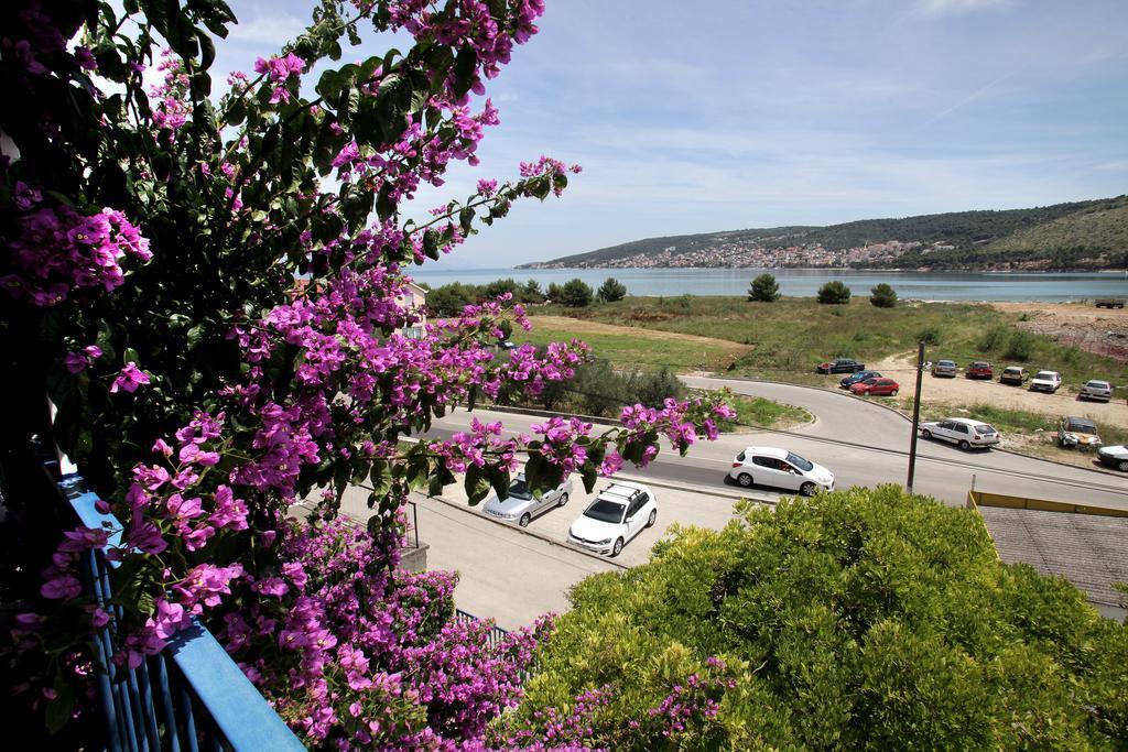 Apartments Irena Trogir Exteriér fotografie